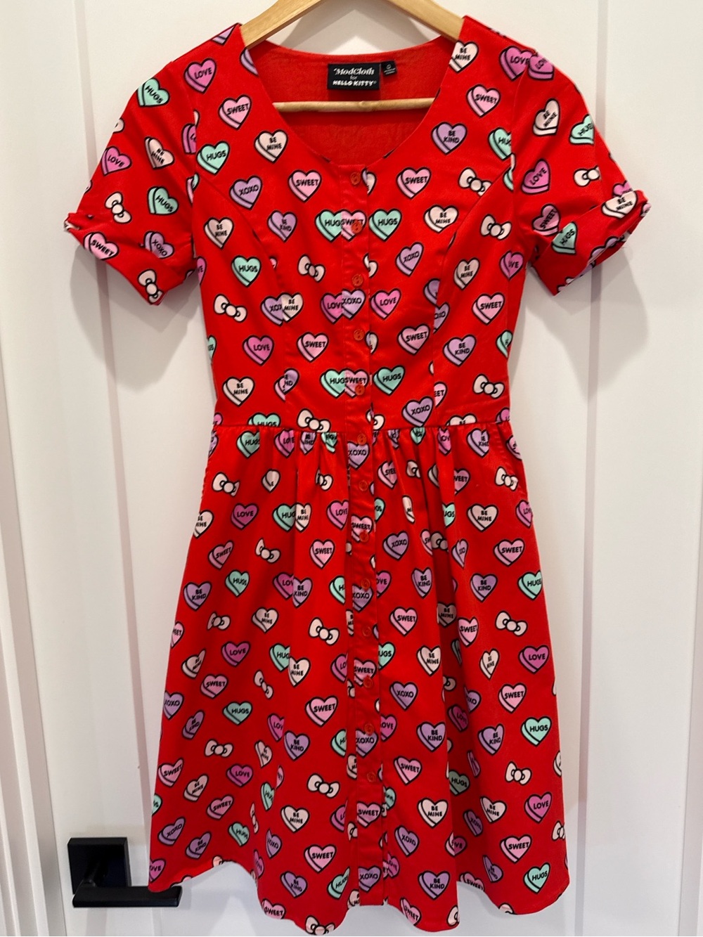 ModCloth x Hello Kitty Dress 0 Red Candy Heart Button Front Fit & Flare Pockets